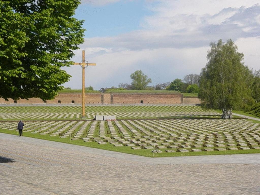 Parkhotel Terezin Extérieur photo