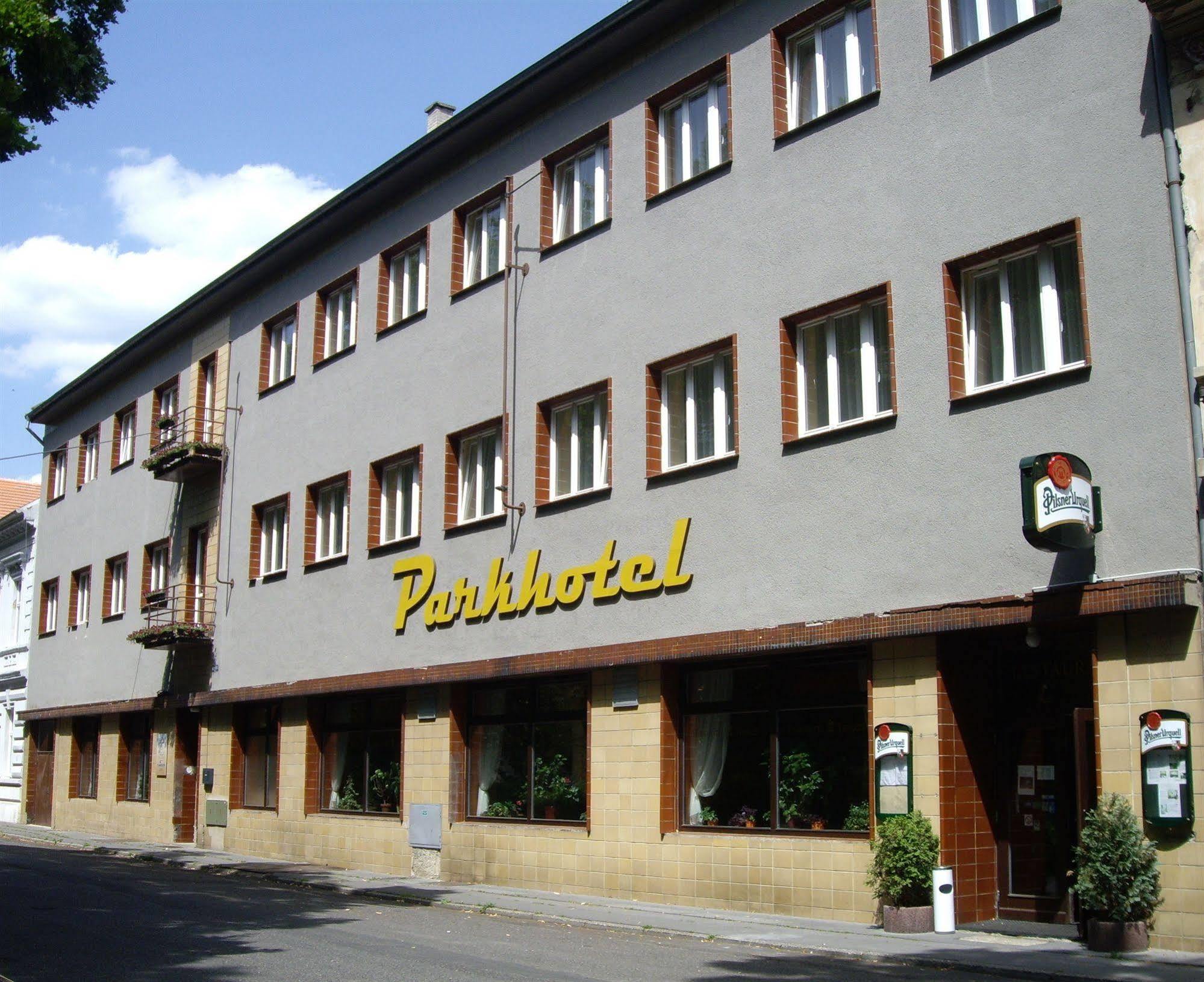 Parkhotel Terezin Extérieur photo